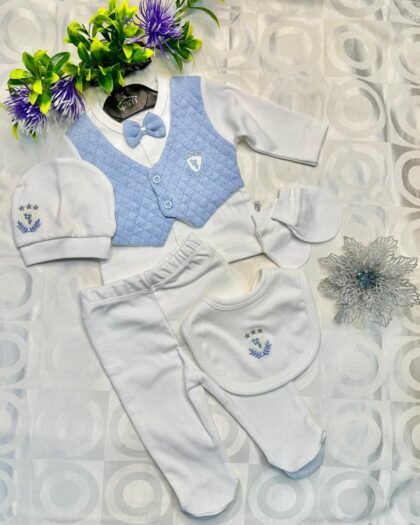 Trousseau Naissance Garçon – 5 Pièces Blanc & Bleu avec Noeud Papillon