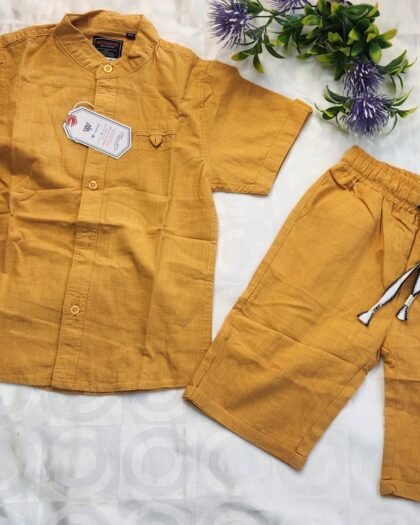 Ensemble Garçon Décontracté – Chemise Boutonnée & Short Coton Jaune Moutarde